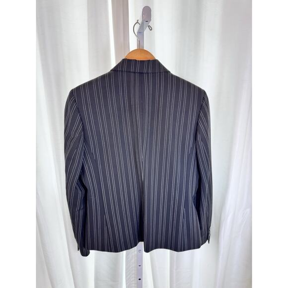 The Limited Stretch Women’s Black & White Pinstripe Blazer Jacket Size Medium - Picture 7 of 10